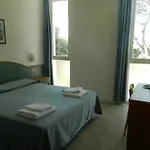 酒店 伊尔卡拉瓦乔酒店 马里纳-迪-皮特拉桑塔