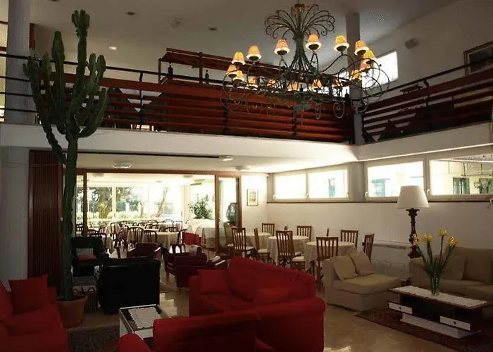 Il Caravaggio Марина-ди-Пьетрасанта